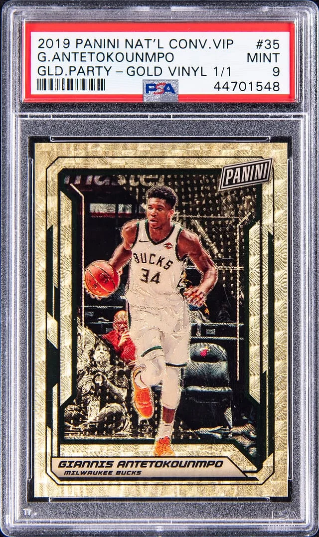 2019-20 Panini Giannis Antetokounmpo National Convention VIP Gold Party Gold Vinyl #35 card image