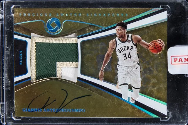 2019-20 Panini Giannis Antetokounmpo Opulence Precious Swatch Signatures #PSS-GA card image