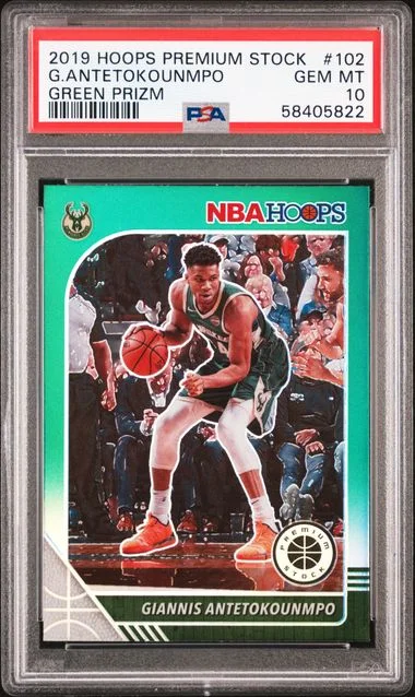 2019-20 Panini Hoops Giannis Antetokounmpo Green Prizm #102 card image