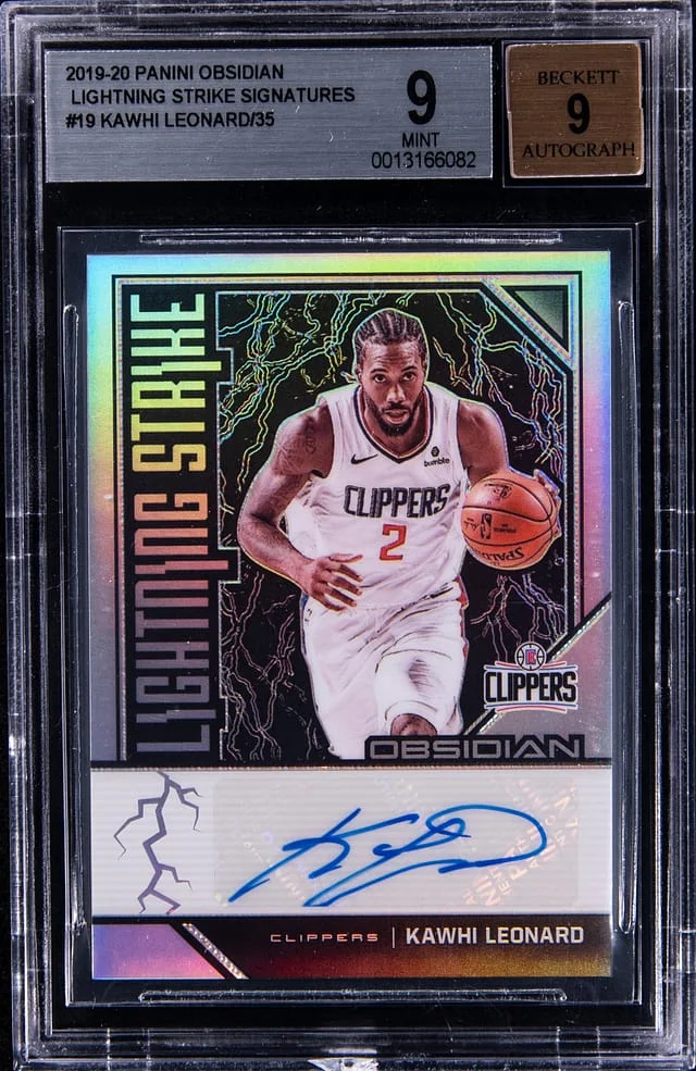 2019-20 Panini Obsidian Kawhi Leonard Lightning Strike Signatures #LS-KWL card image