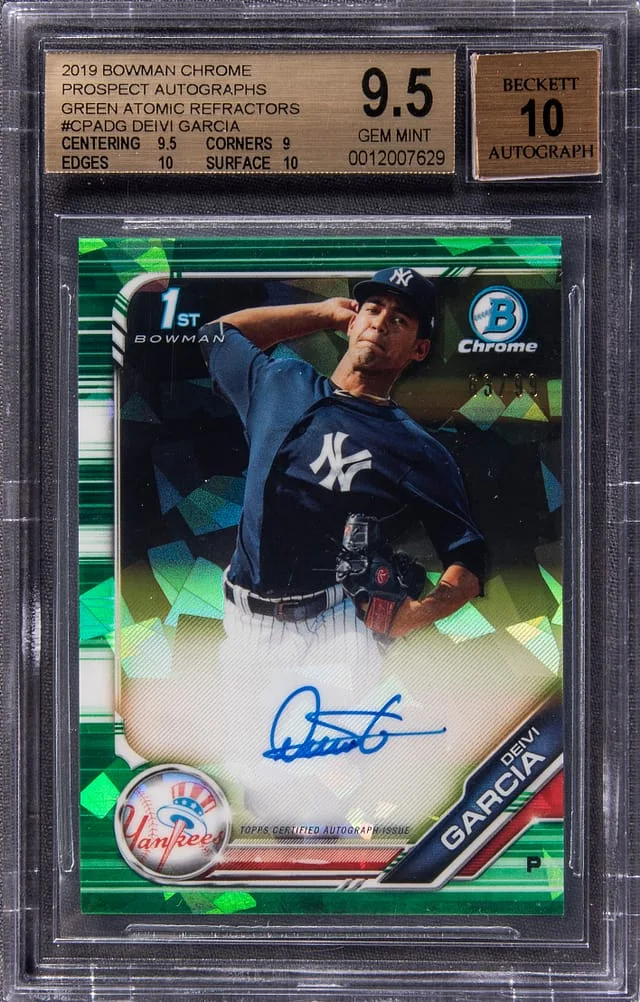 2019 Bowman Chrome Deivi Garcia Prospect Autograph Green Atomic Refracrtor #CPA-DG card image
