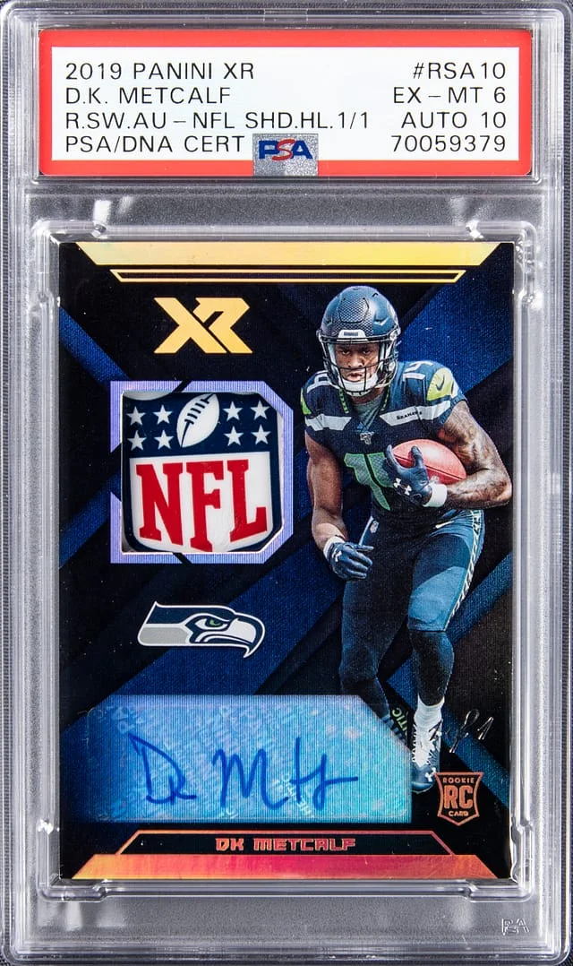 2019 Panini DK Metcalf XR Swatch Autographs NFL Shield Helmet #RSA-10 card image