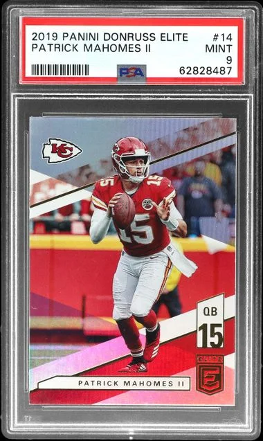 2019 Panini Donruss Patrick Mahomes II Elite #14 card image