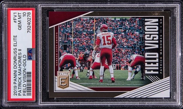 2019 Panini Donruss Patrick Mahomes II Elite Field Vision Gold #FV-1 card image