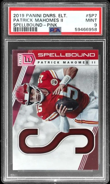 2019 Panini Donruss Patrick Mahomes II Elite Spellbound Pink #SP7 card image