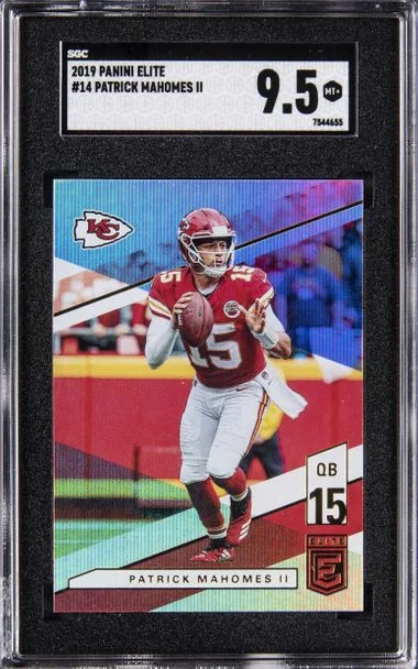 2019 Panini Elite Patrick Mahomes II #14 card image