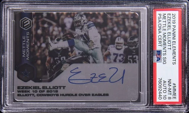 2019 Panini Ezekiel Elliott Elements Mettle Moments Signatures #MMEE card image