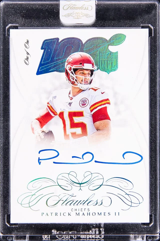 2019 Panini Flawless Patrick Mahomes II NFL 100 Autograph Platinum #NFL100-PM card image