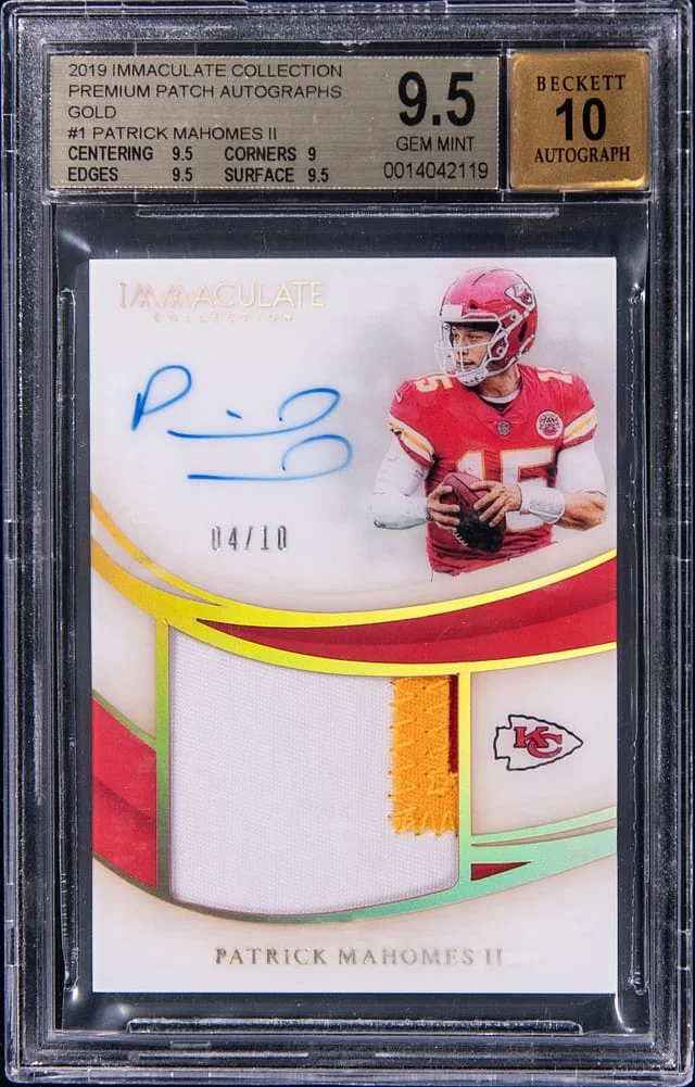 2019 Panini Immaculate Collection Patrick Mahomes II Premium Patch Autographs Gold #PPA-PMA card image