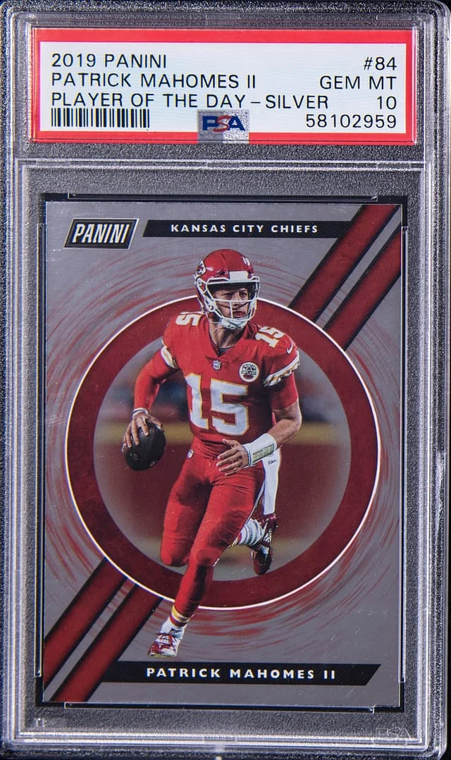2019 Panini Patrick Mahomes II Player of The Day Silver #84 card image