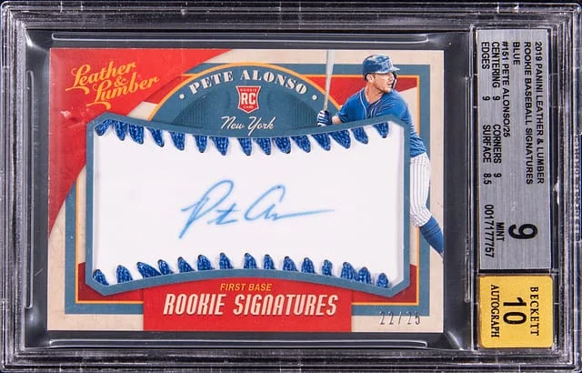 2019 Panini Pete Alonso Leather & Lumber Baseball Signatures Blue #151 card image