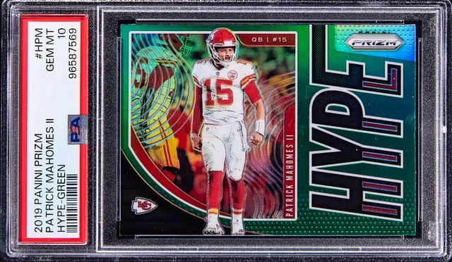 2019 Panini Prizm Patrick Mahomes II Hype-Green #HPM card image