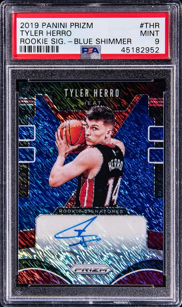 2019 Panini Prizm Tyler Herro Signatures Blue Shimmer #THR card image