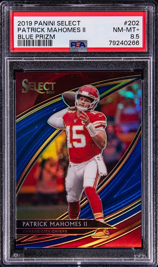 2019 Panini Select Patrick Mahomes II Blue Prizm #202 card image