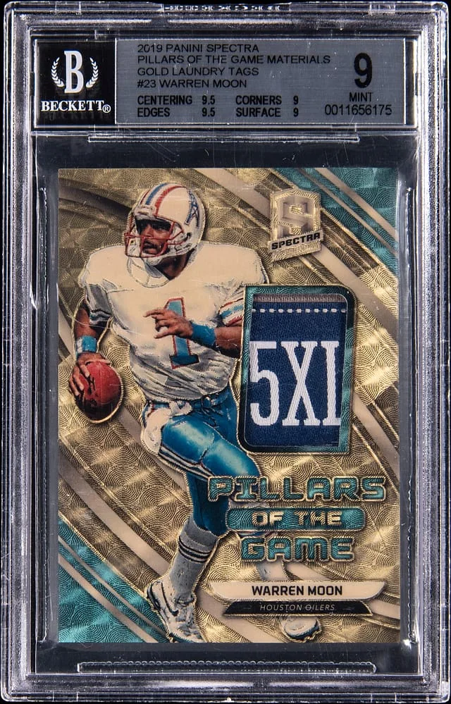 2019 Panini Spectra Warren Moon Pillars of the Game Materials Gold Laundry Tags 1/1 #PG-23 card image