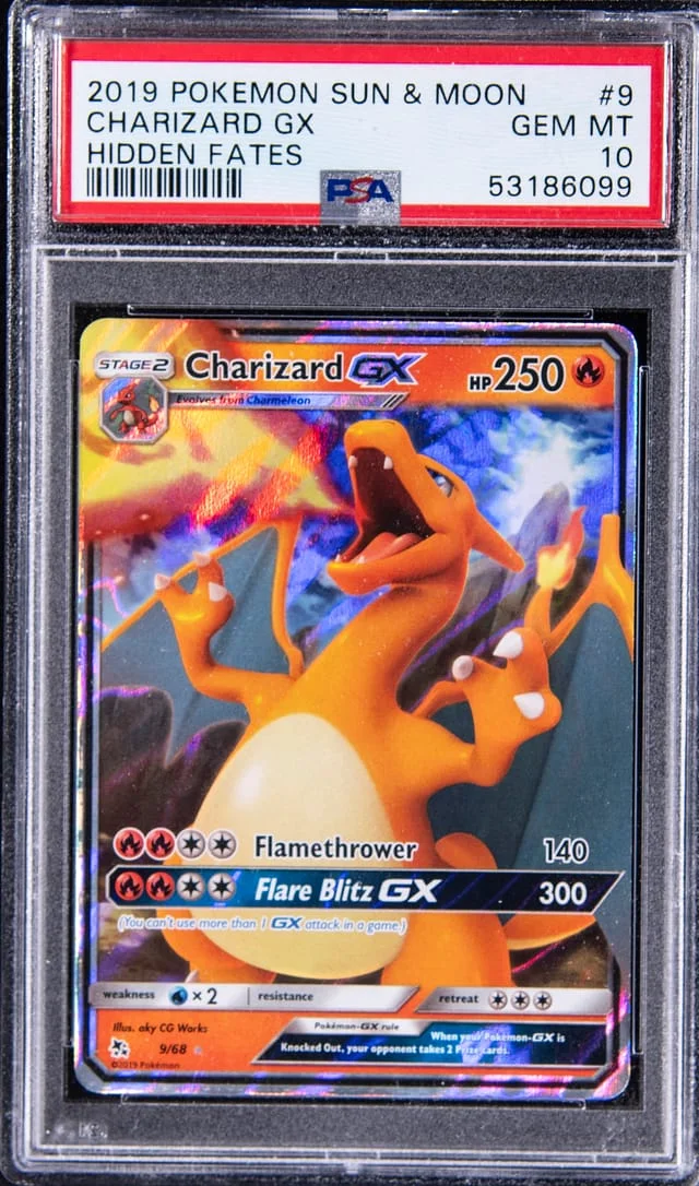 2019 Pokemon Sun/Moon Hidden Fates Charizard GX #9 card image