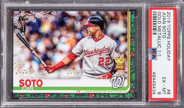 2019 Topps Juan Soto Holiday Gold Metallic #HW8 card image