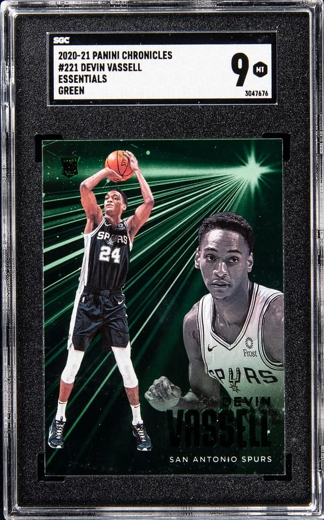 2020-21 Panini Chronicles Devin Vassell Essentials Green #221 card image