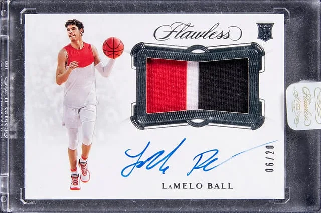 2020-21 Panini Flawless LaMelo Ball Collegiate Horizontal Patch Autograph #84 card image