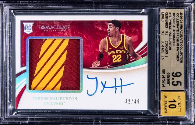 2020-21 Panini Immaculate Tyrese Haliburton Collegiate Premium Patches Autographs #16 card image