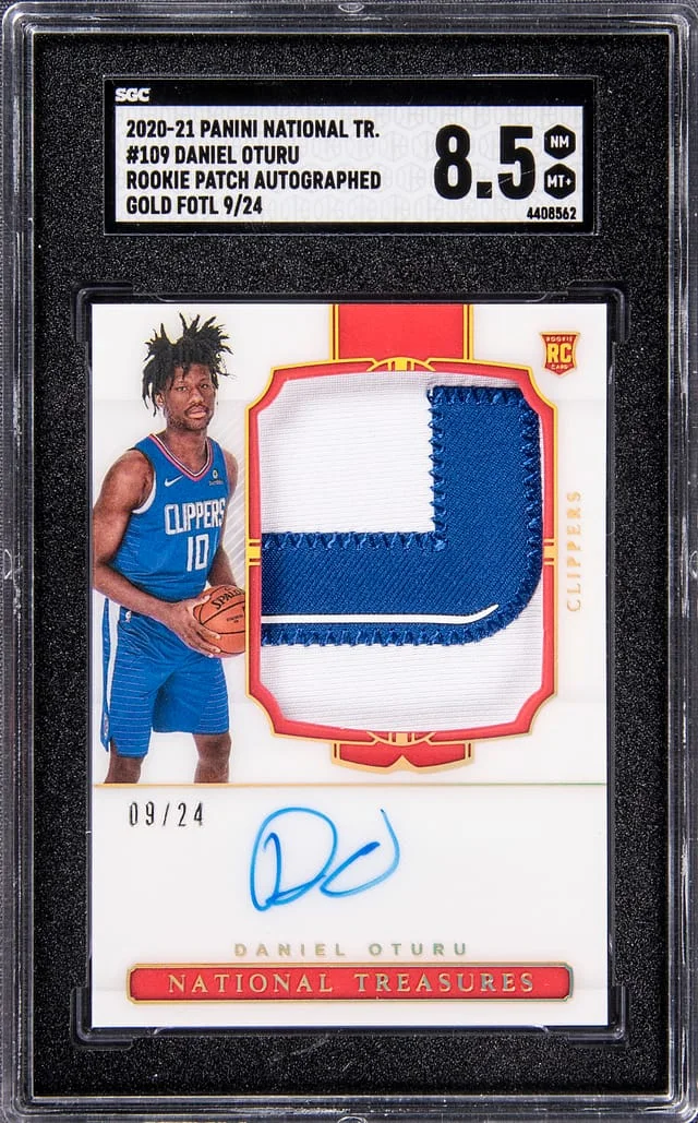 2020-21 Panini National Treasures Daniel Oturu Patch Autograph (RPA) Gold FOTL #109 card image