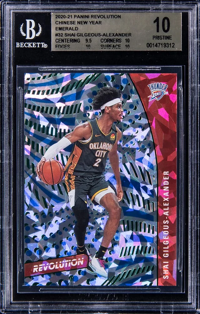 2020-21 Panini Revolution Chinese New Year Shai Gilgeous-Alexander Emerald #32 card image