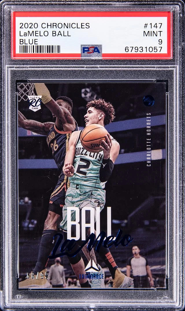 2020 Panini Chronicles LaMelo Ball Luminance Blue #147 card image