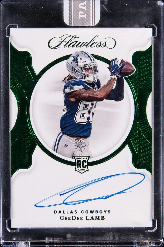 2020 Panini Flawless CeeDee Lamb Signatures Emerald White Box #FRS-CDL card image