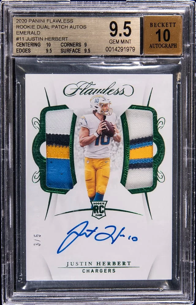 2020 Panini Flawless Justin Herbert Dual Patch Autographs Emerald #RPDA-JH card image