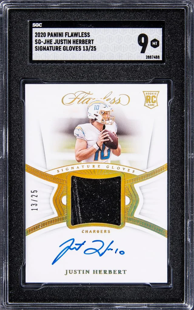 2020 Panini Flawless Justin Herbert Signature Gloves #SG-JHE card image