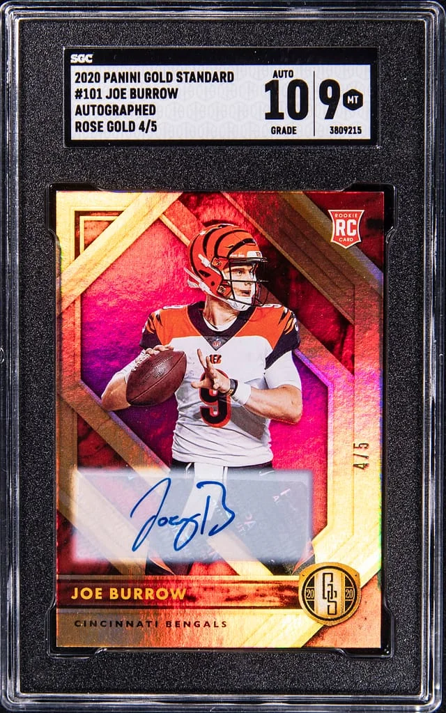2020 Panini Gold Standard Joe Burrow Autographs Rose Gold #101 card image
