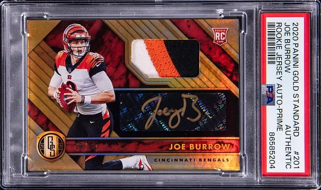 2020 Panini Gold Standard Joe Burrow Jersey Autographs Prime #201 card image