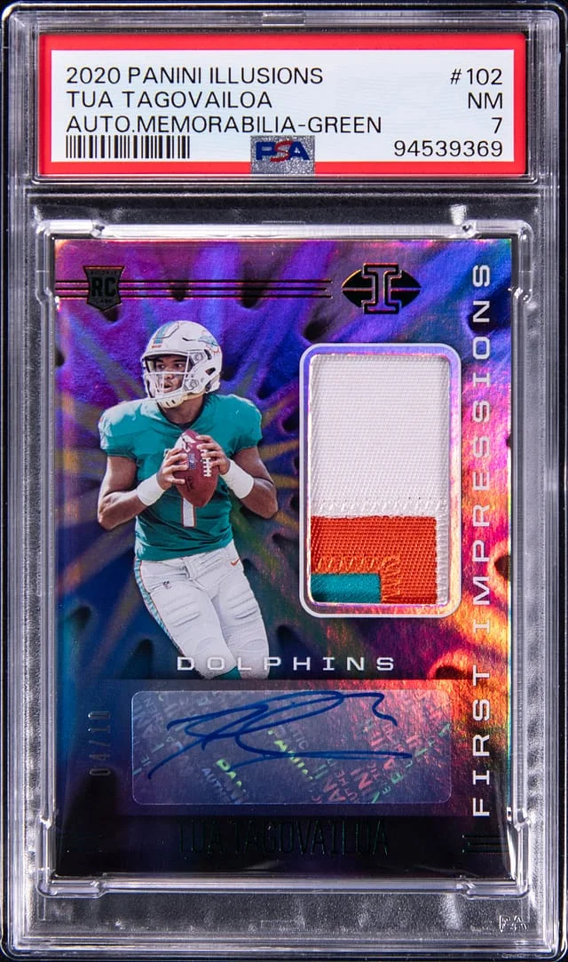 2020 Panini Illusions Tua Tagovailoa Autograph Memorabilia Green #102 card image