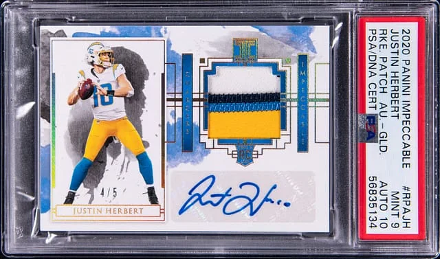 2020 Panini Impeccable Justin Herbert Patch Autograph Gold #RPA-JH card image