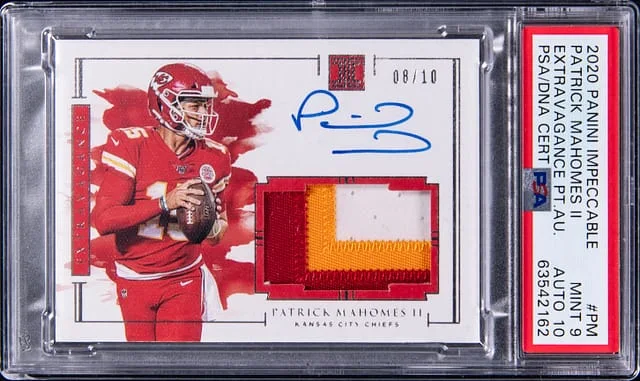 2020 Panini Impeccable Patrick Mahomes II Extravagance Patch Autograph Silver #EPA-PM card image