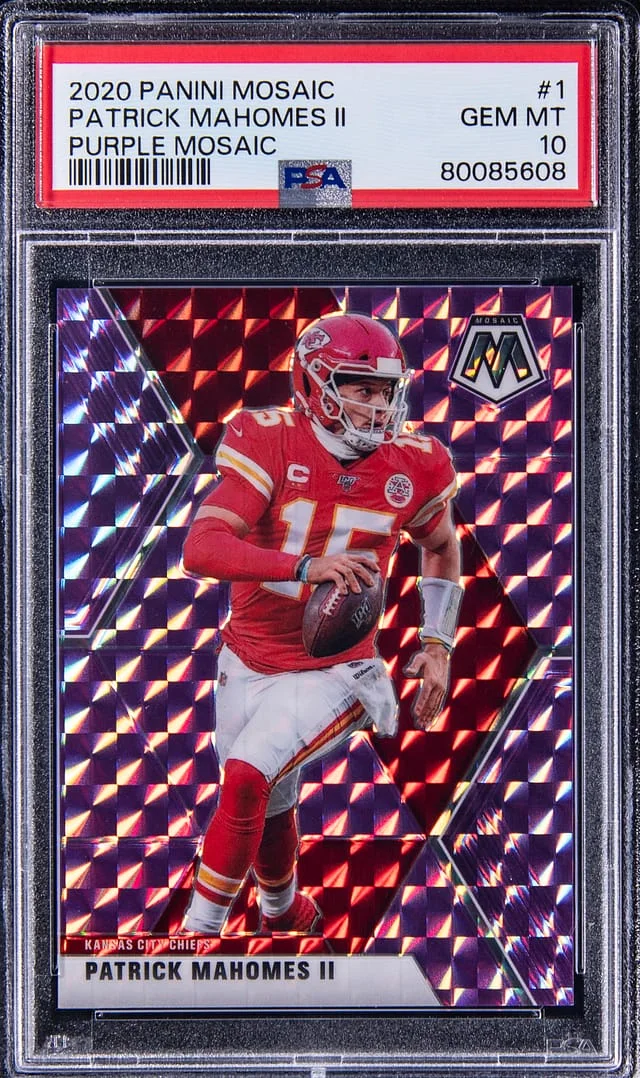 2020 Panini Mosaic Patrick Mahomes II Reactive Gold #1 card image