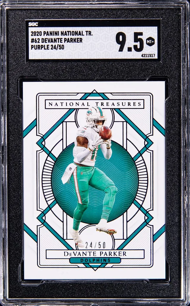 2020 Panini National Treasures Devante Parker Purple #62 card image