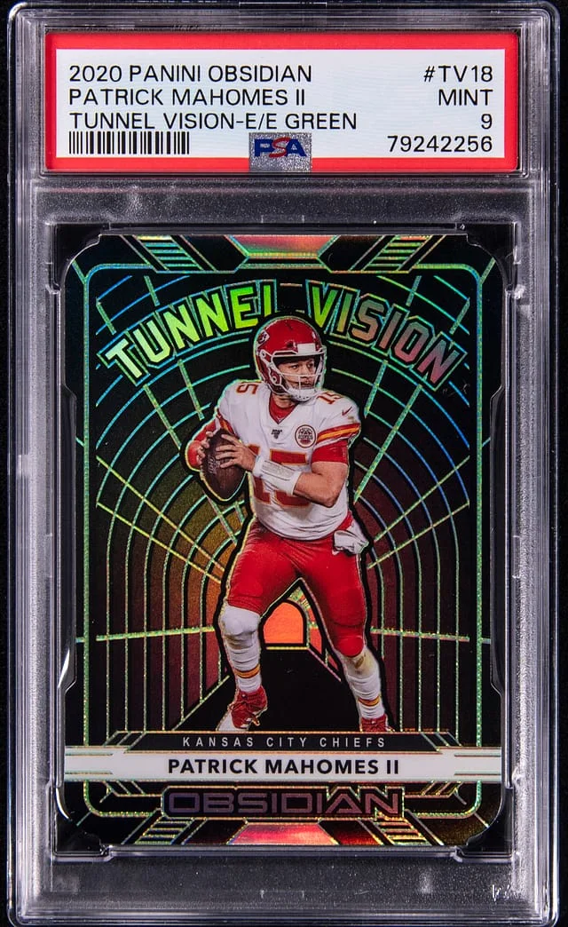 2020 Panini Obsidian Patrick Mahomes II Tunnel Vision Electric Etch Green #TV18 card image