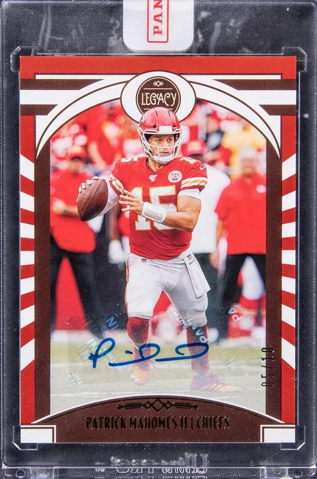 2020 Panini Patrick Mahomes II Legacy Autographs #38 card image