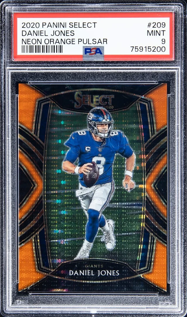 2020 Panini Select Daniel Jones Green/Black Snakeskin Prizm #209 card image