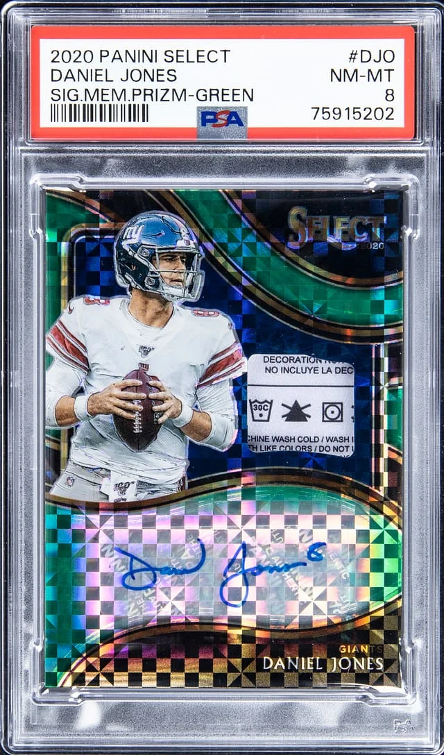 2020 Panini Select Daniel Jones Signature Memorabilia Green Prizm #SM-DJO card image