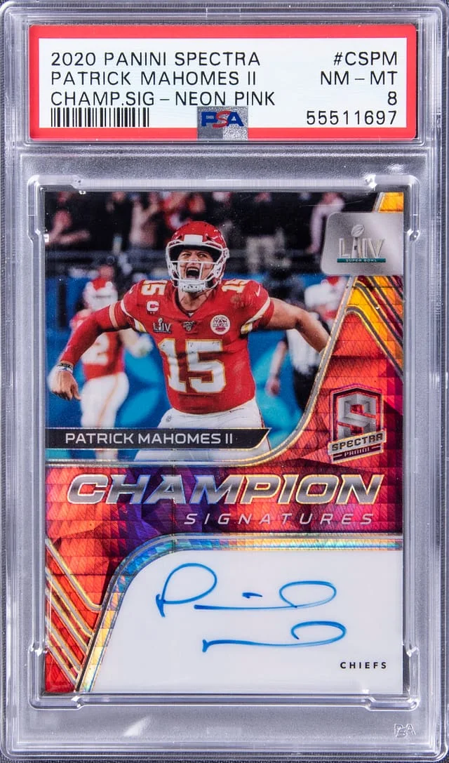 2020 Panini Spectra Patrick Mahomes II Champion Signatures Neon Pink #CSPM card image