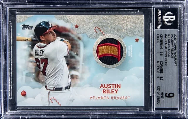 2020 Topps Austin Riley Walmart Holiday Relics Metallic Gold #WHR-AI card image