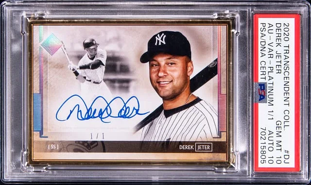 2020 Topps Derek Jeter Transcendent Collection Autographs Variation Platinum #TCAV-DJ card image