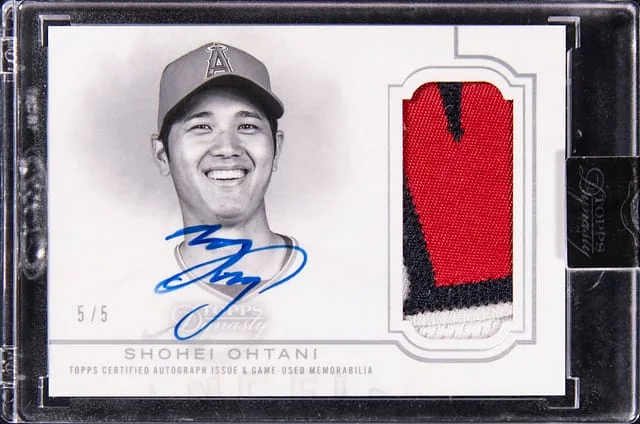 2020 Topps Dynasty Shohei Ohtani Patch Autograph Silver #DAP-SO1 card image