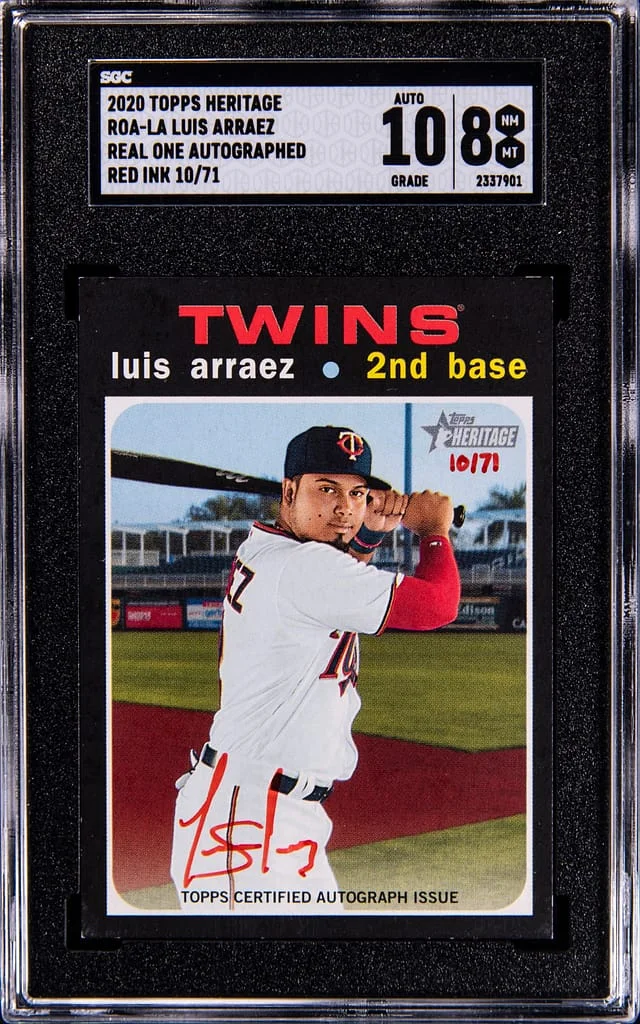 2020 Topps Heritage Real One Luis Arraez Autograph Red Ink #ROA-LA card image