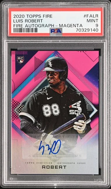 2020 Topps Luis Robert Fire Fire Autographs Magenta #FALR card image