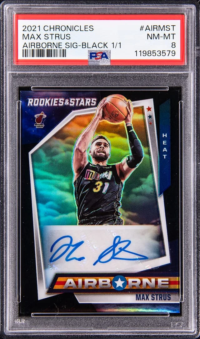 2021-22 Panini Chronicles Max Strus Airborne Signature Black #AIR-MST card image