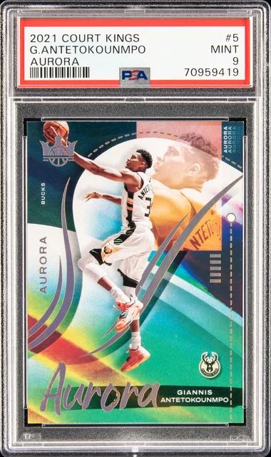 2021-22 Panini Court Kings Giannis Antetokounmpo Aurora #5 card image