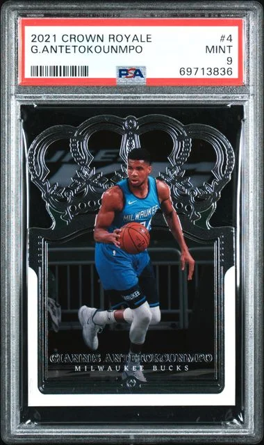 2021-22 Panini Crown Royale Giannis Antetokounmpo #4 card image